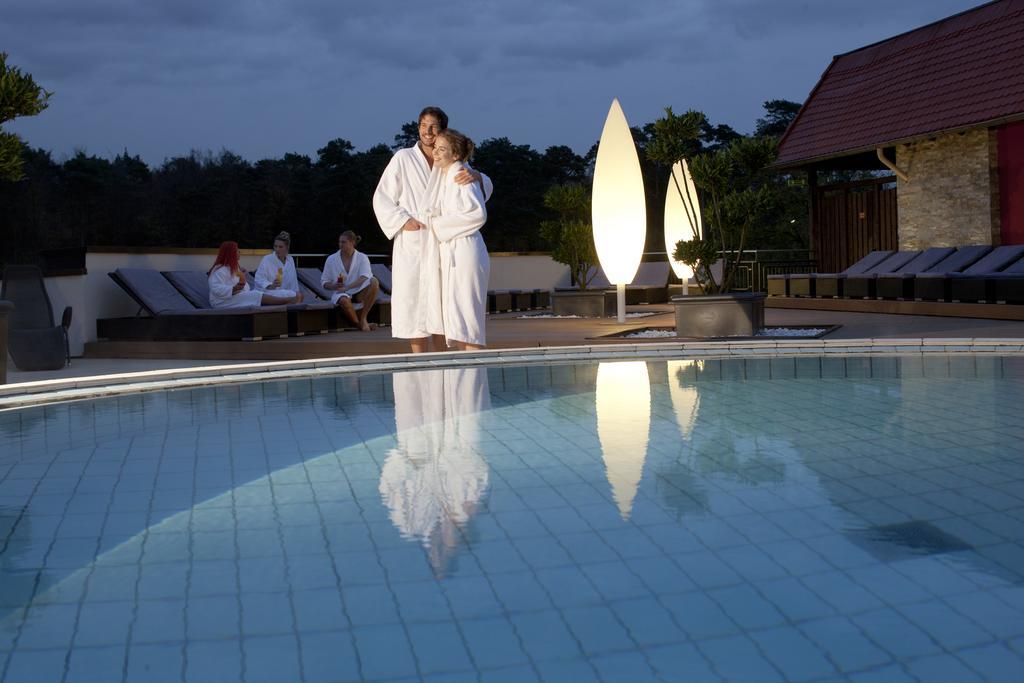 Vital Hotel Westfalen Therme Wellness Resort & Spa Бад Липшпринге Екстериор снимка