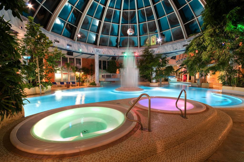 Vital Hotel Westfalen Therme Wellness Resort & Spa Бад Липшпринге Съоръжения снимка